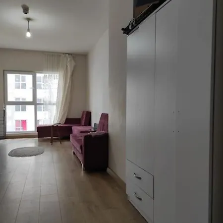 Apartment Lovely Shared Place With Pool Near Everything Istanbul